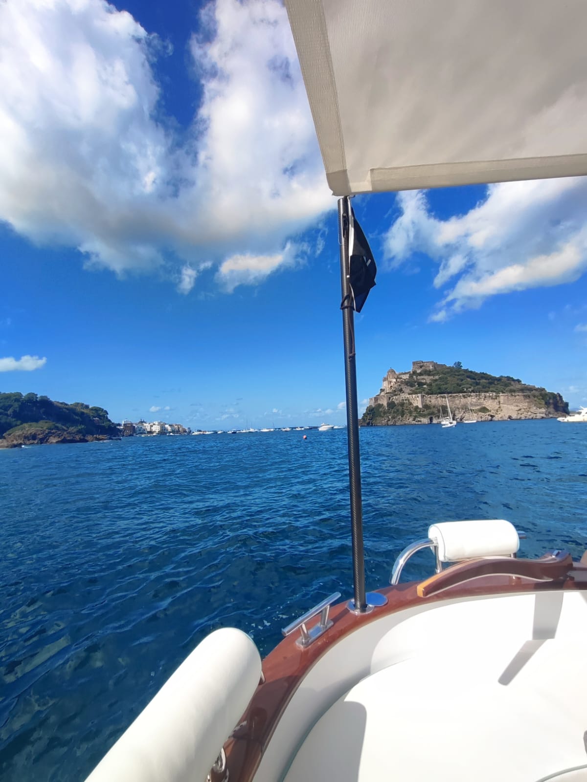 Procida & Ischia: Sulle tracce dei Giganti (7h) Max. 7 Persone 1