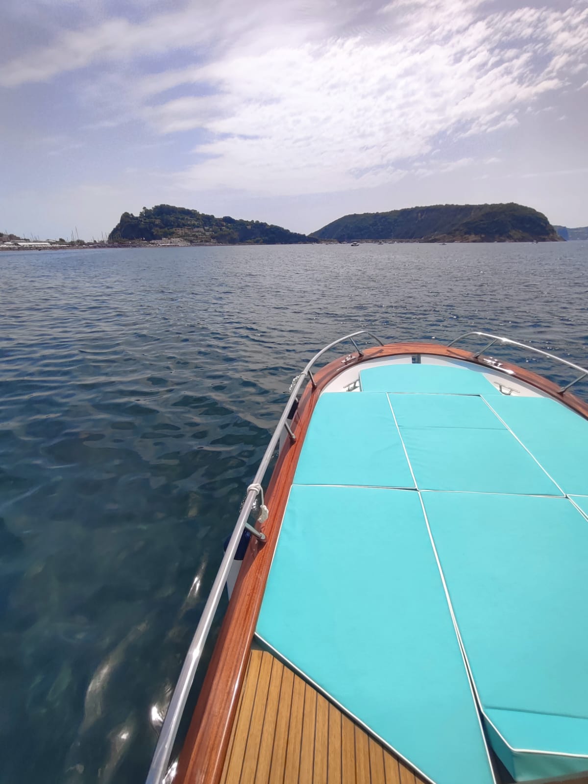 PROCIDA: L’ISOLA CHE INCANTÒ I GIGANTI